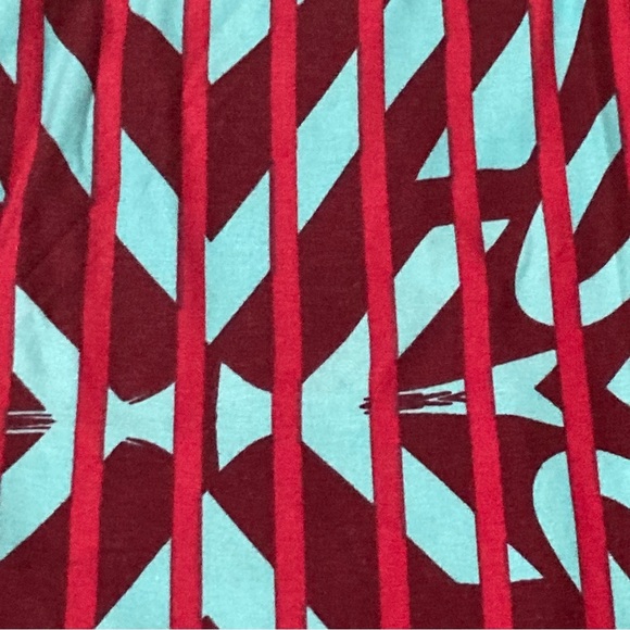 ๐๐ Lularoe OS Leggings - Graphic Blue and Red - Picture 4 of 5